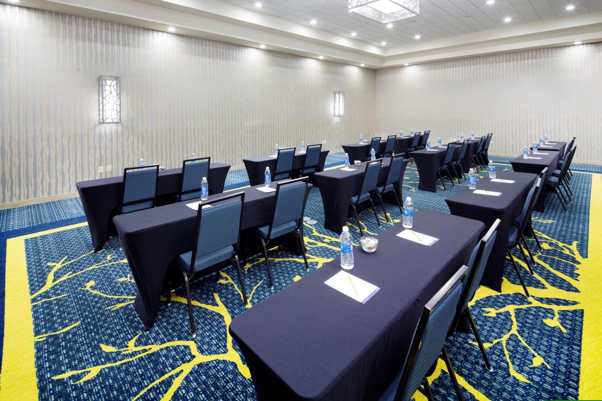 Longview Hilton Garden Inn Extérieur photo